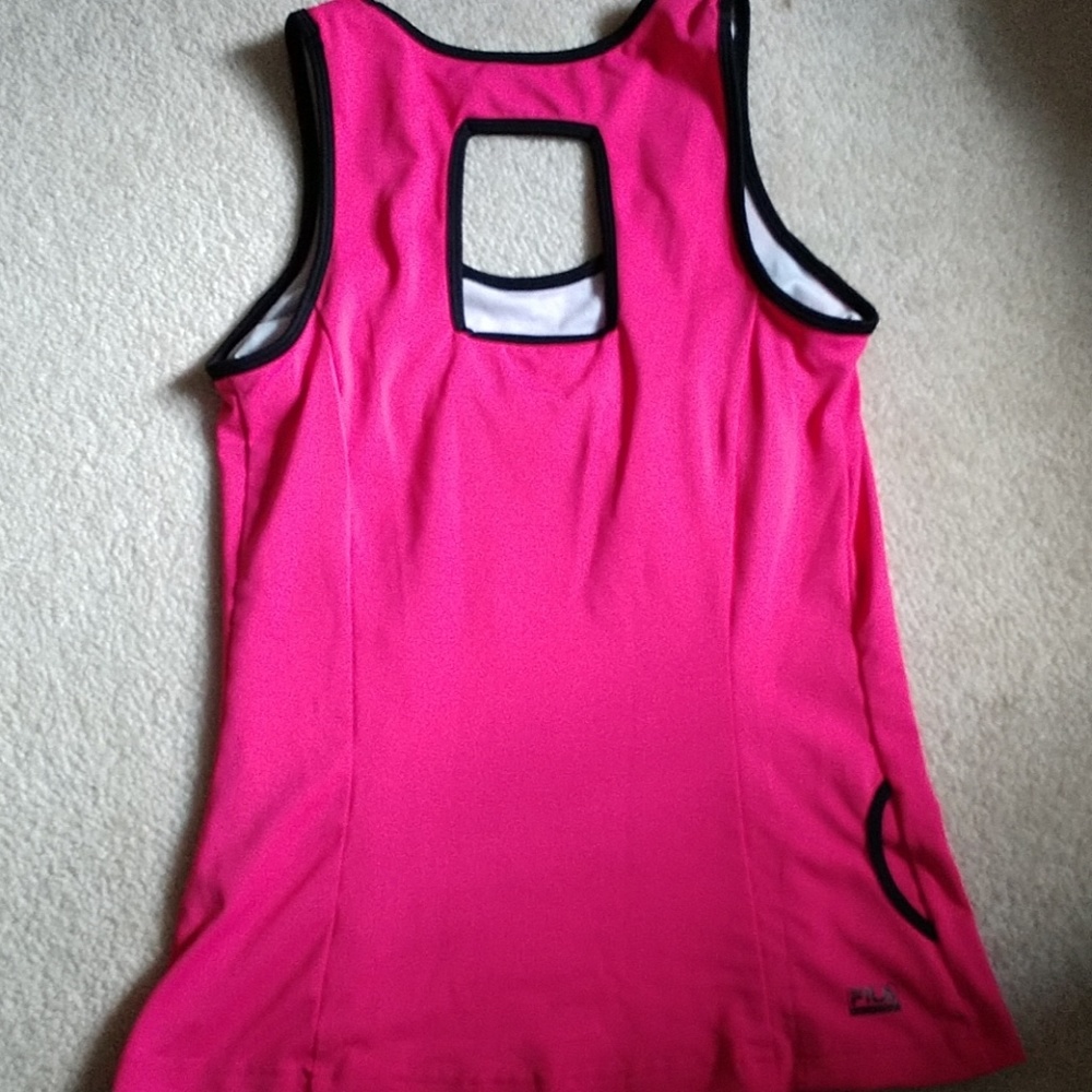 Exercise top w/ built in shelf bra size small - Picture 2 of 3